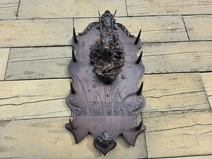 black forest carved coatrack hunt